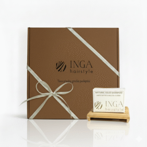 INGA HAIRSTYLE rinkinys - Natūralus kietasis šampūnas + bambukinis padėkliukas šventinėje rudoje pakuotėje